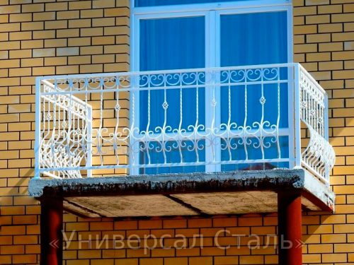 Кованый балкон №64 — фото
